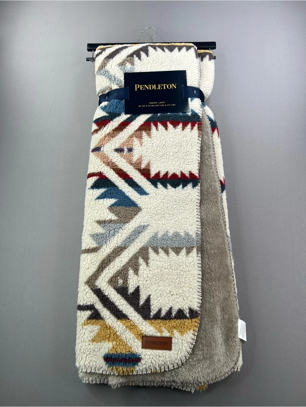 PENDLETON WHITE SANDS 50 x 70 REVERSIBLE SHERPA THROW BLANKET